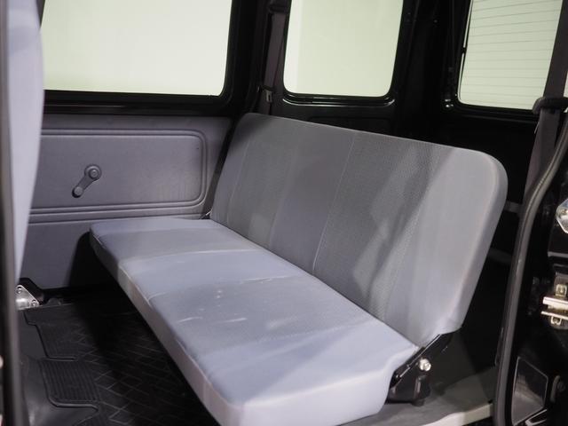 ハイゼットカーゴＤＸパートタイム４ＷＤ　両側スライドドア　カーナビ　バックモニター　リモコンエンジンスターター　キーレスエントリー　運転席助手席パワーウィンドウ　エアコン（北海道）の中古車