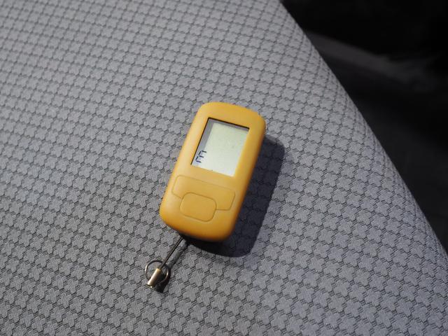 ハイゼットカーゴＤＸパートタイム４ＷＤ　両側スライドドア　カーナビ　バックモニター　リモコンエンジンスターター　キーレスエントリー　運転席助手席パワーウィンドウ　エアコン（北海道）の中古車