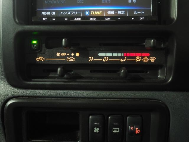 ハイゼットカーゴＤＸパートタイム４ＷＤ　両側スライドドア　カーナビ　バックモニター　リモコンエンジンスターター　キーレスエントリー　運転席助手席パワーウィンドウ　エアコン（北海道）の中古車