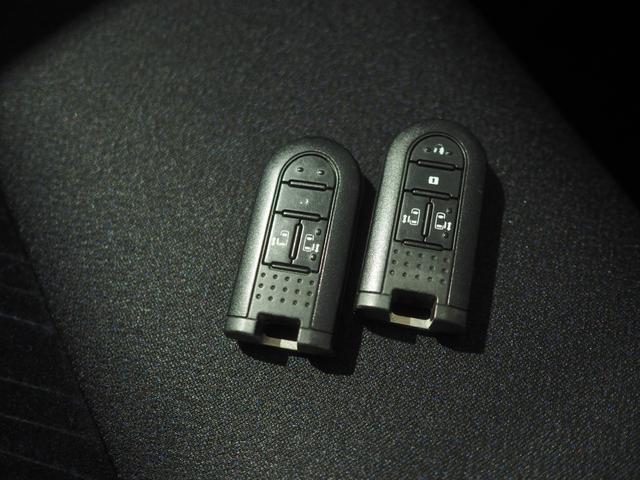 タントＸ　ＶＳ　ＳＡIII４ＷＤ　両側パワースライドドア　ダイハツ純正ナビ　パノラマモニター　リモコンエンジンスターター　ＬＥＤヘッドライト　オートライト　オートエアコン　キーフリーシステム　運転席シートヒーター（北海道）の中古車