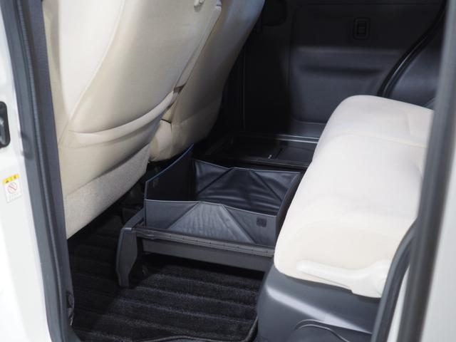 ムーヴキャンバスＧメイクアップＶＳ　ＳＡIII４ＷＤ　両側パワースライドドア　ダイハツ純正ナビ　パノラマモニター　ナビ連動ドライブレコーダー　リモコンエンジンスターター　ＬＥＤヘッドライト　オートライト　オートエアコン　アイドリングストップ（北海道）の中古車