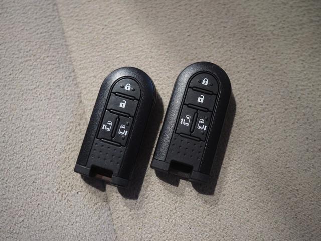 ムーヴキャンバスＧメイクアップＶＳ　ＳＡIII４ＷＤ　両側パワースライドドア　ダイハツ純正ナビ　パノラマモニター　ナビ連動ドライブレコーダー　リモコンエンジンスターター　ＬＥＤヘッドライト　オートライト　オートエアコン　アイドリングストップ（北海道）の中古車