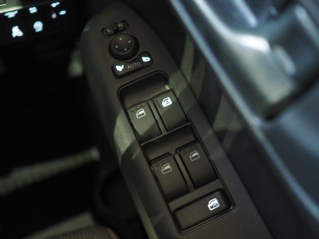 ムーヴX4WD 夏冬タイヤ LEDヘッドライト オートライト キーフリーシステム オートエアコン 前後コーナーセンサー 電動格納ドアミラー アイドリングストップ VSC(横滑り抑制機能)(北海道)の中古車