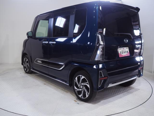 タントカスタムＲＳスタイルセレクション４ＷＤ　両側パワースライドドア　ダイハツ純正ナビ　バックモニター　後席フリップダウンモニター　リモコンエンジンスターター　クルーズコントロール　ＥＴＣ車載器　シートヒーター　後席テーブル（北海道）の中古車