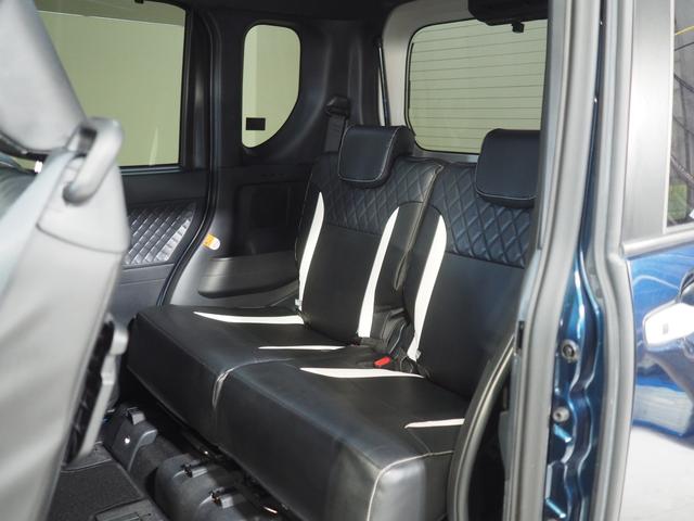 タントカスタムＲＳスタイルセレクション４ＷＤ　両側パワースライドドア　ダイハツ純正ナビ　バックモニター　後席フリップダウンモニター　リモコンエンジンスターター　クルーズコントロール　ＥＴＣ車載器　シートヒーター　後席テーブル（北海道）の中古車