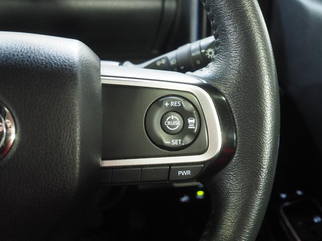 タントカスタムＲＳスタイルセレクション４ＷＤ　両側パワースライドドア　ダイハツ純正ナビ　バックモニター　後席フリップダウンモニター　リモコンエンジンスターター　クルーズコントロール　ＥＴＣ車載器　シートヒーター　後席テーブル（北海道）の中古車