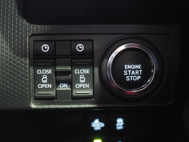 タントカスタムＲＳスタイルセレクション４ＷＤ　両側パワースライドドア　ダイハツ純正ナビ　バックモニター　後席フリップダウンモニター　リモコンエンジンスターター　クルーズコントロール　ＥＴＣ車載器　シートヒーター　後席テーブル（北海道）の中古車