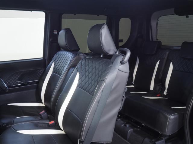 タントカスタムＲＳスタイルセレクション４ＷＤ　両側パワースライドドア　ダイハツ純正ナビ　バックモニター　後席フリップダウンモニター　リモコンエンジンスターター　クルーズコントロール　ＥＴＣ車載器　シートヒーター　後席テーブル（北海道）の中古車