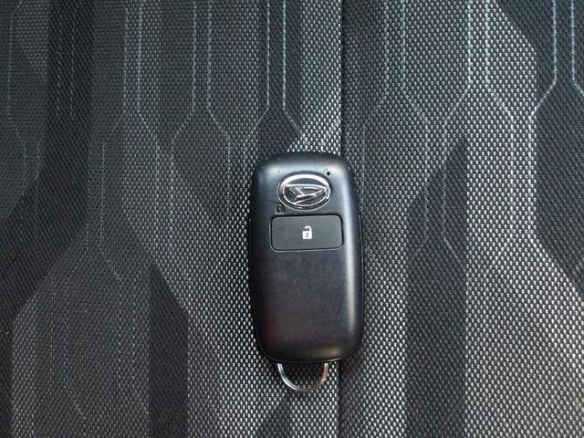 タフトＧターボ４ＷＤ　ガラスルーフ　ダイハツ純正ナビ　バックモニター　キーフリーシステム　クルーズコントロール　ＬＥＤヘッドライト　オートライト　オートエアコン　電動パーキングブレーキ　アイドリングストップ（北海道）の中古車