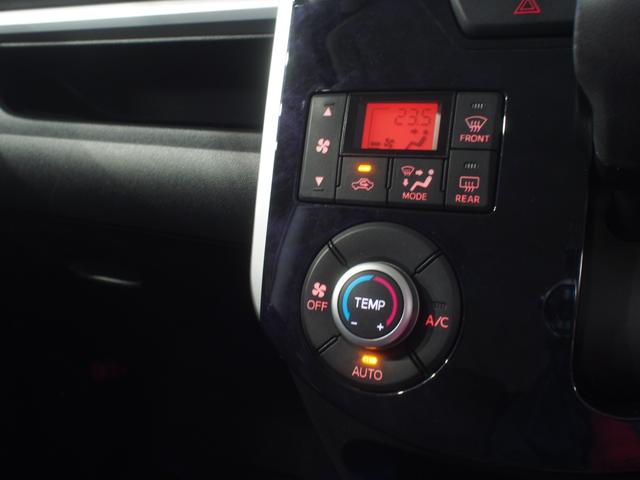 タントカスタムＸ　トップエディションＳＡII４ＷＤ　スマートアシスト　両側スライドドア左電動　ＬＥＤヘッドライト　オートライト　ダイハツ純正ナビ　バックモニター　リモコンエンジンスターター　オートエアコン　アイドリングストップ（北海道）の中古車