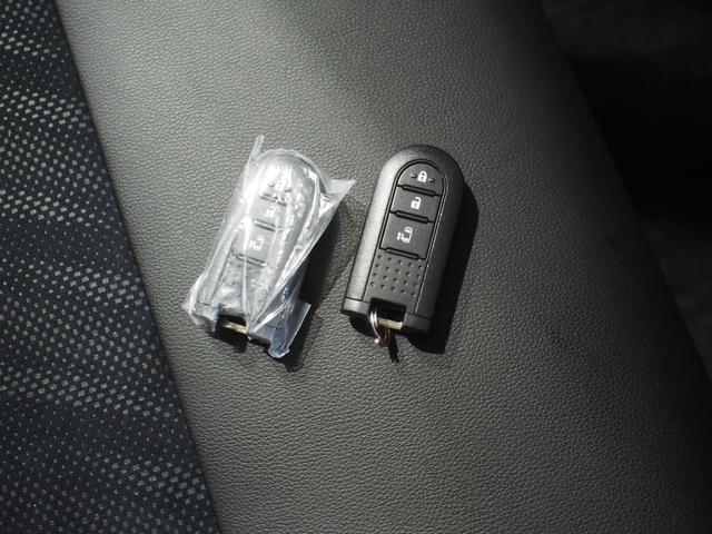 タントカスタムＸ　トップエディションＳＡII４ＷＤ　スマートアシスト　両側スライドドア左電動　ＬＥＤヘッドライト　オートライト　ダイハツ純正ナビ　バックモニター　リモコンエンジンスターター　オートエアコン　アイドリングストップ（北海道）の中古車