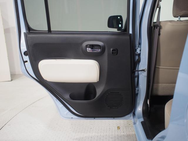 ミラココアココアＸ４ＷＤ　夏冬タイヤ　キーフリーシステム　オートエアコン　ＣＤ／ＵＳＢチューナー　電動ドアミラー　アイドリングストップ（北海道）の中古車