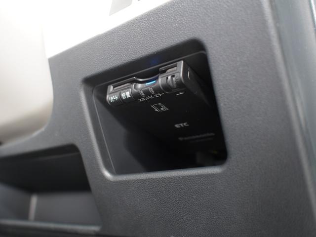 ムーヴキャンバスＸメイクアップリミテッド　ＳＡIII４ＷＤ　スマートアシスト　両側パワースライドドア　オートライト　オートエアコン　ＣＤ／ＵＳＢチューナー　キーフリーシステム　アイドリングストップ（北海道）の中古車
