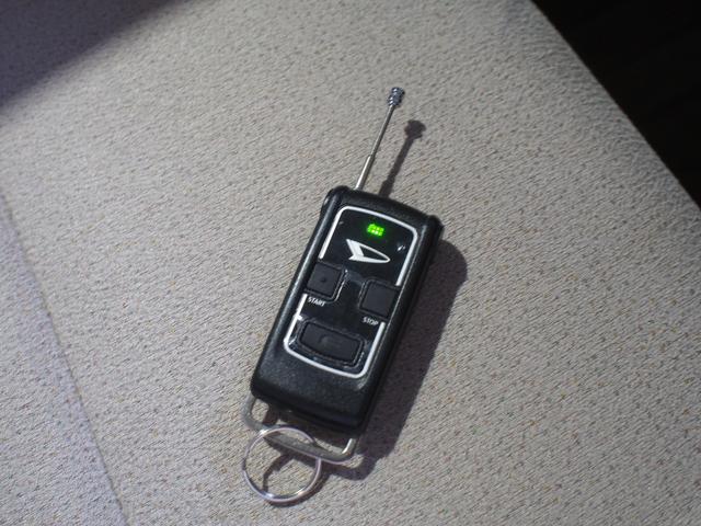 ムーヴキャンバスＧホワイトアクセントリミテッド　ＳＡIII４ＷＤ　スマートアシスト　両側パワースライドドア　ＬＥＤヘッドライト　オートライト　オートエアコン　ダイハツ純正ナビ　パノラマモニター　ドライブレコーダー　リモコンエンジンスターター（北海道）の中古車