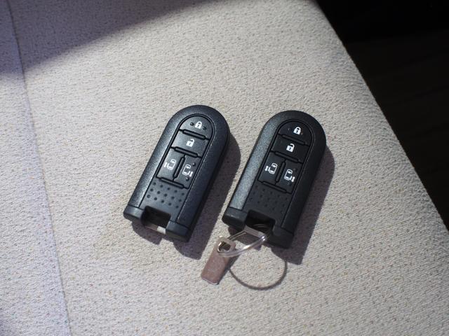 ムーヴキャンバスＧホワイトアクセントリミテッド　ＳＡIII４ＷＤ　スマートアシスト　両側パワースライドドア　ＬＥＤヘッドライト　オートライト　オートエアコン　ダイハツ純正ナビ　パノラマモニター　ドライブレコーダー　リモコンエンジンスターター（北海道）の中古車