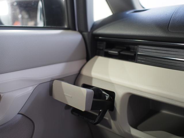 ムーヴＬ　ＳＡIII４ＷＤ　スマートアシスト　夏冬タイヤ　キーレスエントリー　ＣＤチューナー　ＥＴＣ車載器　運転席シートヒーター　オートハイビーム　アイドリングストップ　ＶＳＣ（横滑り抑制機能）（北海道）の中古車