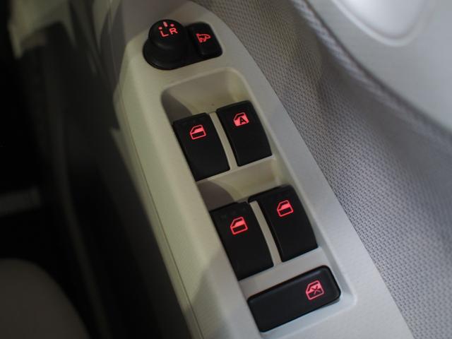 ムーヴＬ　ＳＡIII４ＷＤ　スマートアシスト　夏冬タイヤ　キーレスエントリー　ＣＤチューナー　ＥＴＣ車載器　運転席シートヒーター　オートハイビーム　アイドリングストップ　ＶＳＣ（横滑り抑制機能）（北海道）の中古車