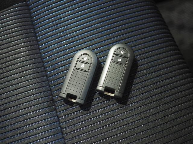 ムーヴカスタム　Ｘ４ＷＤ　スマートアシスト　ＬＥＤヘッドライト　オートライト　オートエアコン　ダイハツ純正ナビ　バックモニター　リモコンエンジンスターター　キーフリーシステム　アイドリングストップ（北海道）の中古車