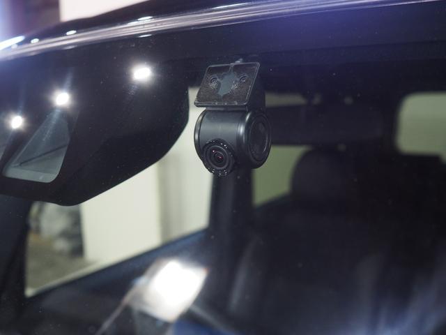 タントカスタムＸ４ＷＤ　スマートアシスト　両側パワースライドドア　ＬＥＤヘッドライト　オートエアコン　ダイハツ純正ナビ　バックモニター　ドライブレコーダー　ＥＴＣ車載器　リモコンエンジンスターター　シートヒーター（北海道）の中古車