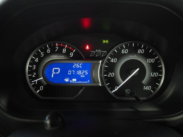デイズルークスハイウェイスター　ターボ４ＷＤ　夏冬タイヤ　両側パワースライドドア　日産純正ナビ　リモコンエンジンスターター　アラウンドモニター　インテリジェントキー　キセノンヘッドライト　オートエアコン　ＥＴＣ車載器　アイドリングストップ（北海道）の中古車