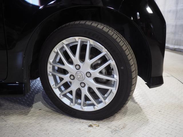 Ｎ−ＢＯＸカスタムＬターボ４ＷＤ　両側パワースライドドア　ＬＥＤヘッドライト　オートライト　オートエアコン　ホンダ純正ナビ　バックモニター　リモコンエンジンスターター　ＥＴＣ車載器　シートヒーター　後席テーブル　アルミホイール（北海道）の中古車