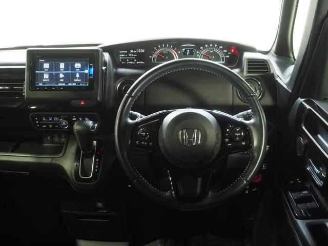 Ｎ−ＢＯＸカスタムＬターボ４ＷＤ　両側パワースライドドア　ＬＥＤヘッドライト　オートライト　オートエアコン　ホンダ純正ナビ　バックモニター　リモコンエンジンスターター　ＥＴＣ車載器　シートヒーター　後席テーブル　アルミホイール（北海道）の中古車