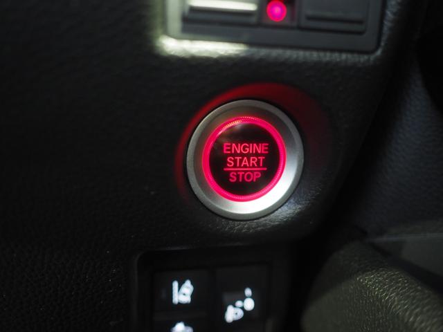 Ｎ−ＢＯＸカスタムＬターボ４ＷＤ　両側パワースライドドア　ＬＥＤヘッドライト　オートライト　オートエアコン　ホンダ純正ナビ　バックモニター　リモコンエンジンスターター　ＥＴＣ車載器　シートヒーター　後席テーブル　アルミホイール（北海道）の中古車