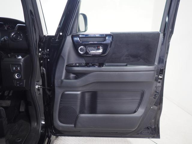 Ｎ−ＢＯＸカスタムＬターボ４ＷＤ　両側パワースライドドア　ＬＥＤヘッドライト　オートライト　オートエアコン　ホンダ純正ナビ　バックモニター　リモコンエンジンスターター　ＥＴＣ車載器　シートヒーター　後席テーブル　アルミホイール（北海道）の中古車