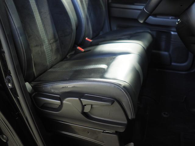 Ｎ−ＢＯＸカスタムＬターボ４ＷＤ　両側パワースライドドア　ＬＥＤヘッドライト　オートライト　オートエアコン　ホンダ純正ナビ　バックモニター　リモコンエンジンスターター　ＥＴＣ車載器　シートヒーター　後席テーブル　アルミホイール（北海道）の中古車