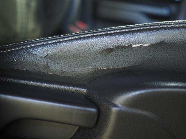 Ｎ−ＢＯＸカスタムＬターボ４ＷＤ　両側パワースライドドア　ＬＥＤヘッドライト　オートライト　オートエアコン　ホンダ純正ナビ　バックモニター　リモコンエンジンスターター　ＥＴＣ車載器　シートヒーター　後席テーブル　アルミホイール（北海道）の中古車