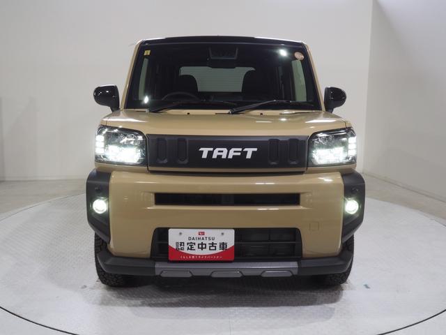 タフトＧ　ダーククロムベンチャー４ＷＤ　ブラックガーニッシュ（フロント／リヤ）　ブロックタイヤ＆アルミホイール　ＬＥＤヘッドライト　オートライト　オートエアコン　オーディオレス　シートヒーター　コーナーセンサー　アイドリングストップ（北海道）の中古車