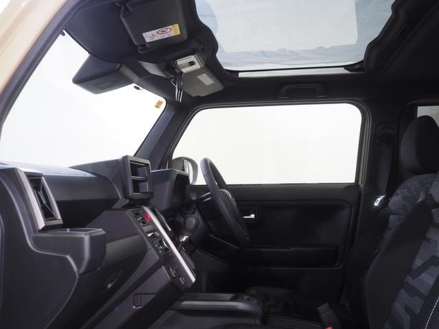 タフトＧ　ダーククロムベンチャー４ＷＤ　ブラックガーニッシュ（フロント／リヤ）　ブロックタイヤ＆アルミホイール　ＬＥＤヘッドライト　オートライト　オートエアコン　オーディオレス　シートヒーター　コーナーセンサー　アイドリングストップ（北海道）の中古車