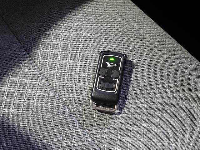 タントウェルカムシートリフトX4WD スマートアシスト 助手席電動シートリフト 両側スライドドア左電動 ダイハツ純正ナビ バックモニター ドライブレコーダー LEDヘッドライト オートライト オートエアコン キーフリーシステム(北海道)の中古車