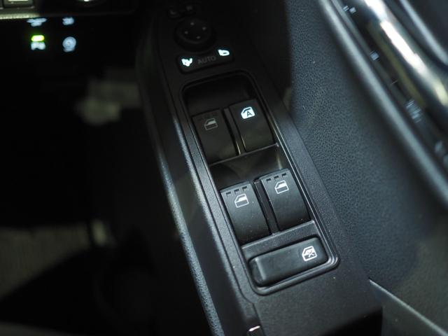 タントカスタムRS4WD 両側パワースライドドア スマートアシスト LEDヘッドライト オートライト スマホ連携ディスプレイオーディオ バックモニター 運転席助手席シートヒーター 前後コーナーセンサー アルミホイール(北海道)の中古車