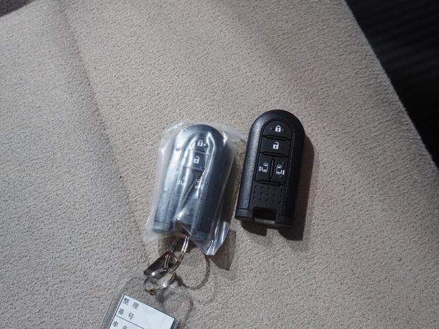 ムーヴキャンバスGメイクアップVS SAIII4WD 両側パワースライドドア LEDヘッドライト オートライト DVDオーディオ パノラマモニター リモコンエンジンスターター オートエアコン 運転席シートヒーター キーフリーシステム(北海道)の中古車