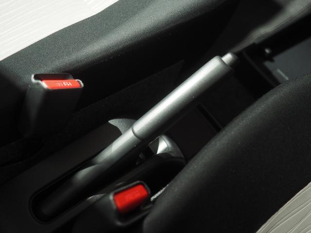 ミライースＬ４ＷＤ　キーレスエントリー　デジタルメーター　オーディオレス　オートライト　アイドリングストップ　ＶＳＣ（横滑り抑制機能）（北海道）の中古車