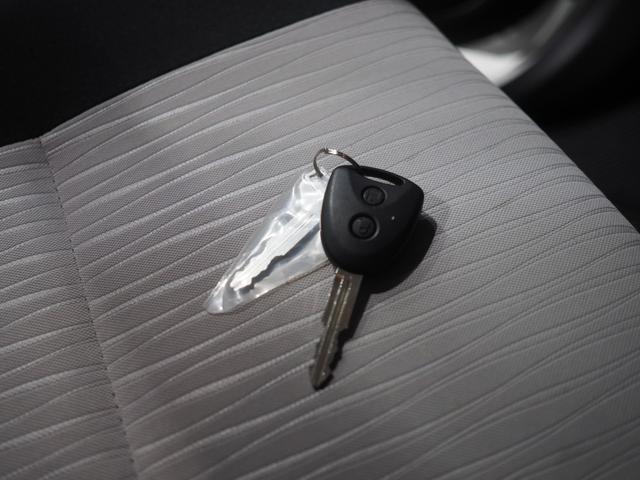 ミライースＬ４ＷＤ　キーレスエントリー　デジタルメーター　オーディオレス　オートライト　アイドリングストップ　ＶＳＣ（横滑り抑制機能）（北海道）の中古車