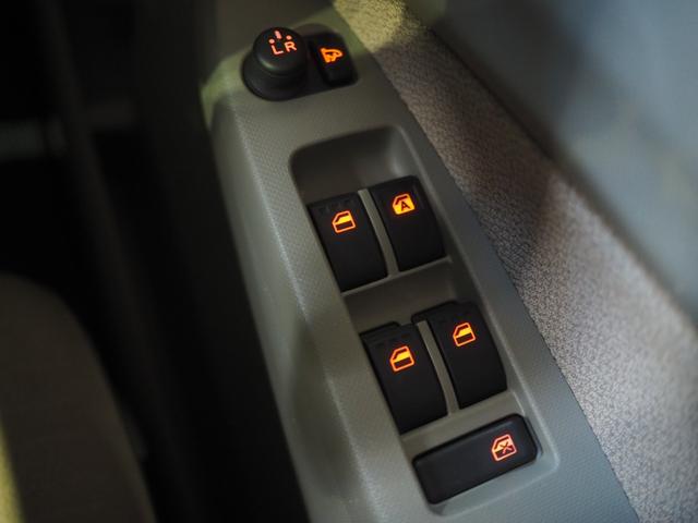 ムーヴX SA4WD カーナビ LEDヘッドライト オートライト オートエアコン リモコンエンジンスターター キーフリーシステム アイドリングストップ VSC(横滑り抑制機能)(北海道)の中古車