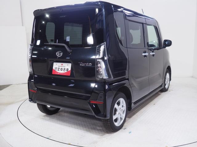 タントカスタムＸ４ＷＤ　夏冬タイヤ　両側パワースライドドア　ダイハツ純正ナビ　バックモニター　ドライブレコーダー　リモコンエンジンスターター　運転席助手席シートヒーター　オートエアコン　アイドリングストップ（北海道）の中古車