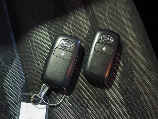 タフトＧターボ４ＷＤ　ガラスルーフ　ＬＥＤヘッドライト　ダイハツ純正ナビ　バックモニター　リモコンエンジンスターター　クルーズコントロール　運転席助手席シートヒーター　前後コーナーセンサー　アイドリングストップ（北海道）の中古車