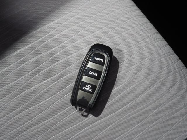 ミライースＢ４ＷＤ　夏冬タイヤ　ＣＤチューナー　リモコンエンジンスターター　キーレスエントリー　デジタルメーター　アイドリングストップ　ＶＳＣ（横滑り抑制機能）（北海道）の中古車