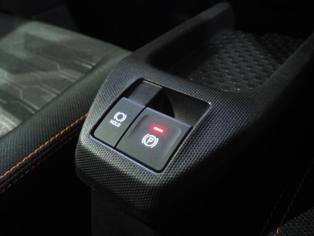 タフトＧ４ＷＤ　ガラスルーフ　ダイハツ純正ナビ　バックモニター　ＥＴＣ車載器　リモコンエンジンスターター　運転席助手席シートヒーター　電動パーキングブレーキ　ＬＥＤヘッドライト　オートライト　オートエアコン（北海道）の中古車