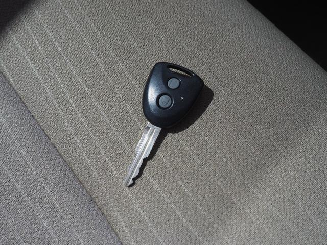 ムーヴＬ　ＳＡ４ＷＤ　夏冬タイヤ　ＣＤチューナー　キーレスエントリー　電動格納ドアミラー　アイドリングストップ　ＶＳＣ（横滑り抑制機能）　スマートアシスト（北海道）の中古車