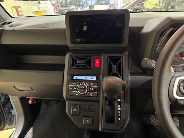 タフトＸ４ＷＤ　ガラスルーフ　オートエアコン　ＬＥＤヘッドライト　オートライト　前後コーナーセンサー　オーディオレス　キーフリーシステム　アイドリングストップ　ＶＳＣ（横滑り抑制機能）（北海道）の中古車