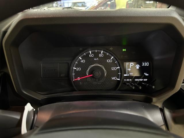 タフトＸ４ＷＤ　ガラスルーフ　オートエアコン　ＬＥＤヘッドライト　オートライト　前後コーナーセンサー　オーディオレス　キーフリーシステム　アイドリングストップ　ＶＳＣ（横滑り抑制機能）（北海道）の中古車