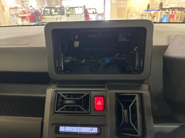 タフトX4WD ガラスルーフ オートエアコン LEDヘッドライト オートライト オーディオレス 前後コーナーセンサー 電動パーキングブレーキ VSC(横滑り抑制機能) アイドリングストップ(北海道)の中古車