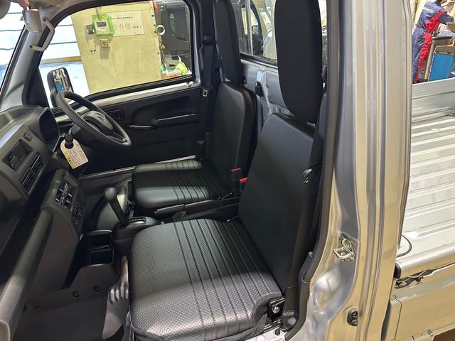 ハイゼットトラックスタンダード 農用スペシャルパートタイム4WD エアコン AM/FMラジオ 荷台作業灯(北海道)の中古車