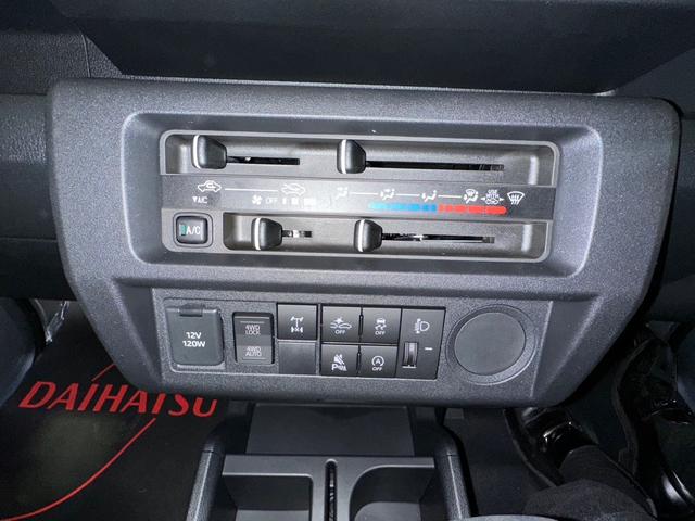 ハイゼットトラックスタンダード 農用スペシャルパートタイム4WD エアコン AM/FMラジオ 荷台作業灯(北海道)の中古車
