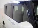 ４ＷＤ　両側パワースライドドア　夏冬タイヤ　ダイハツ純正ナビ　パノラマモニター　リモコンエンジンスターター　運転席シートヒーター　オートエアコン　ＬＥＤヘッドライト　オートライト　アイドリングストップ（北海道）の中古車