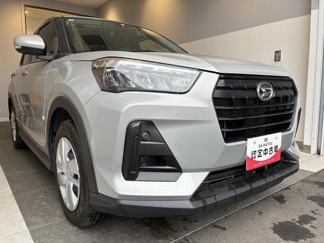 ロッキーＬ　４ＷＤワンオーナー・４ＷＤ・７．４万Ｋ・ナビ・バックカメラ・ステアリングスイッチ・マニュアルエアコン・シートヒーター・ドライブレコーダー・格納機能付ミラー・フルホイールキャップ・スマートアシスト搭載（北海道）の中古車